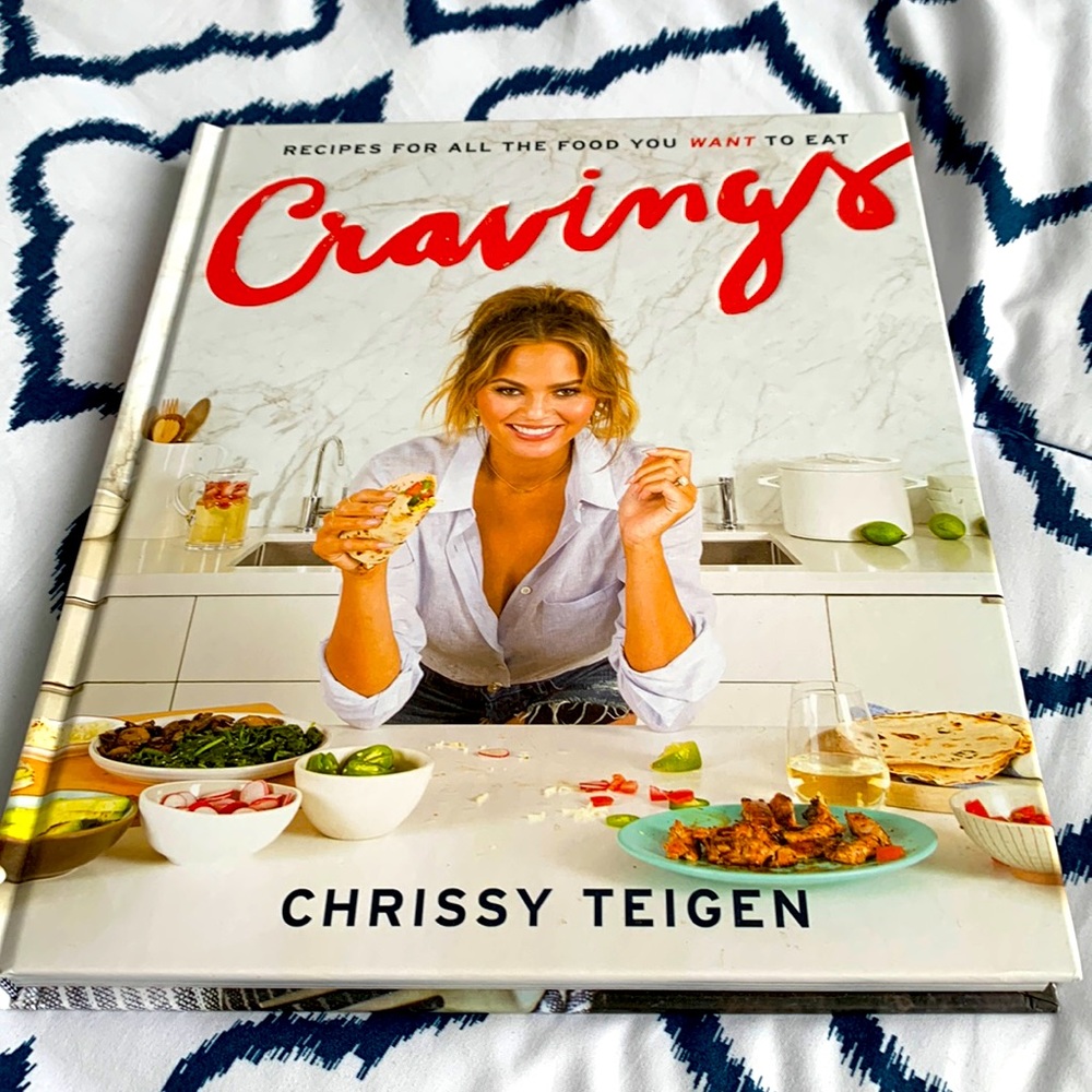 Cravings Cookbook - Chrissy Teigen